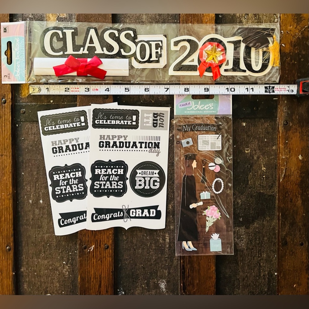 Graduation 2010 Sticker/Embellishment Set - Picture 7 of 7